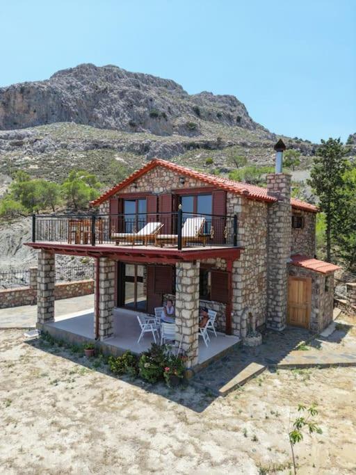 Petronas Land House 2 Villa Архангелос Екстериор снимка