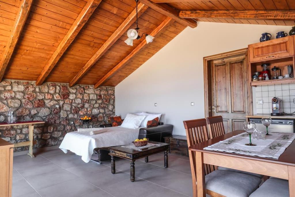Petronas Land House 2 Villa Архангелос Екстериор снимка