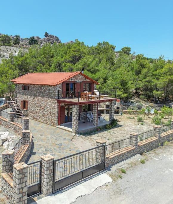 Petronas Land House 2 Villa Архангелос Екстериор снимка