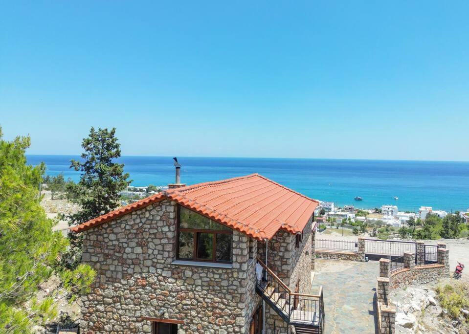 Petronas Land House 2 Villa Архангелос Екстериор снимка