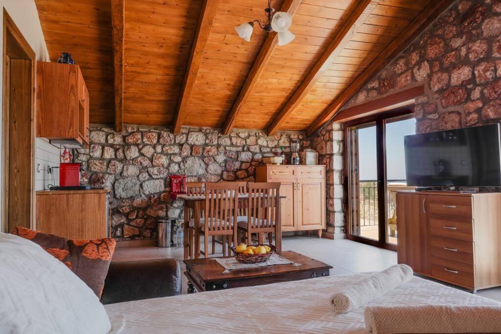 Petronas Land House 2 Villa Архангелос Екстериор снимка